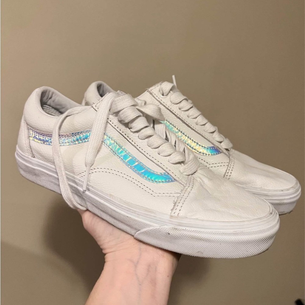 Vans- Women’s 8.5